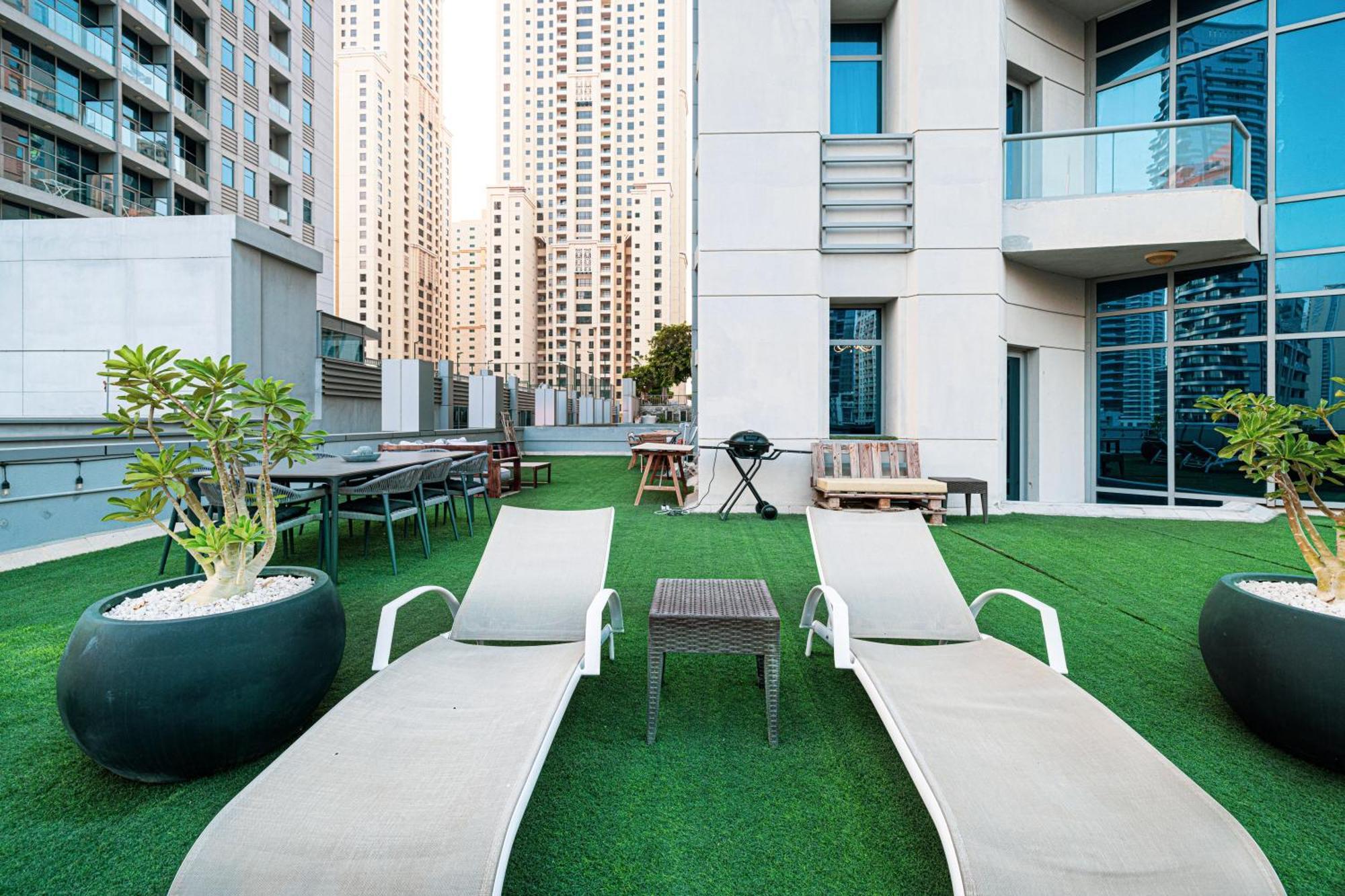 Villa With Private Pool & Huge Terrace Overlooking The Marina Dubai Dış mekan fotoğraf